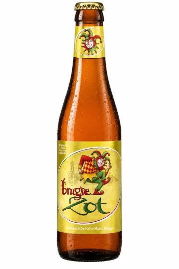 Botella de cerveza Brugse Zot con etiqueta amarilla e ilustración de un bufón